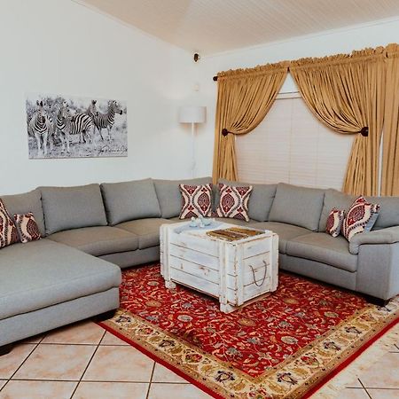 Boubou Bed And Breakfast 루스텐버그 외부 사진