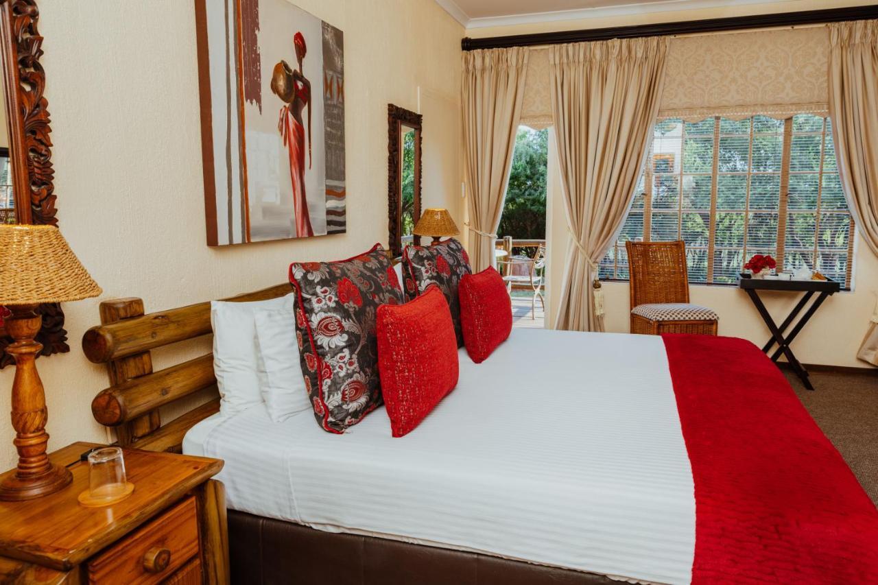 Boubou Bed And Breakfast 루스텐버그 외부 사진